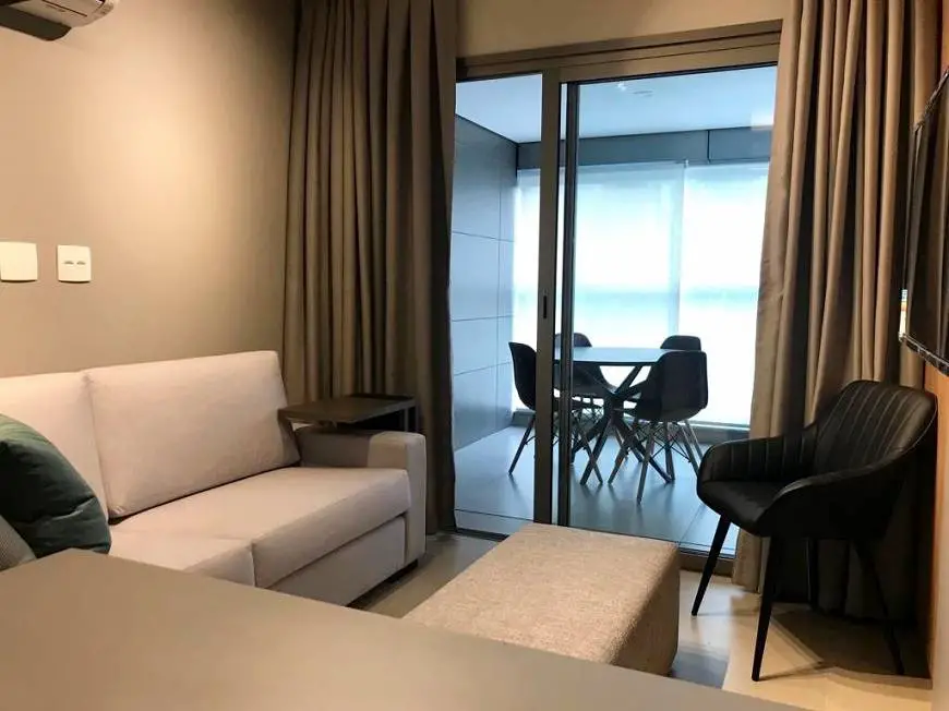 Foto 3 de Flat com 1 Quarto para alugar, 43m² em Itaim Bibi, São Paulo