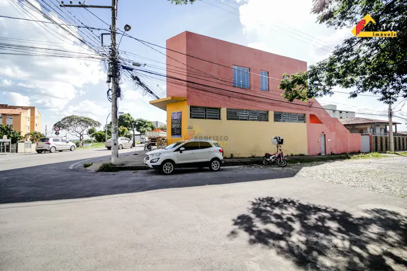 Foto 2 de Kitnet com 1 Quarto para alugar, 52m² em São José, Divinópolis
