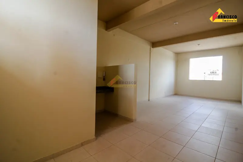 Foto 5 de Kitnet com 1 Quarto para alugar, 52m² em São José, Divinópolis