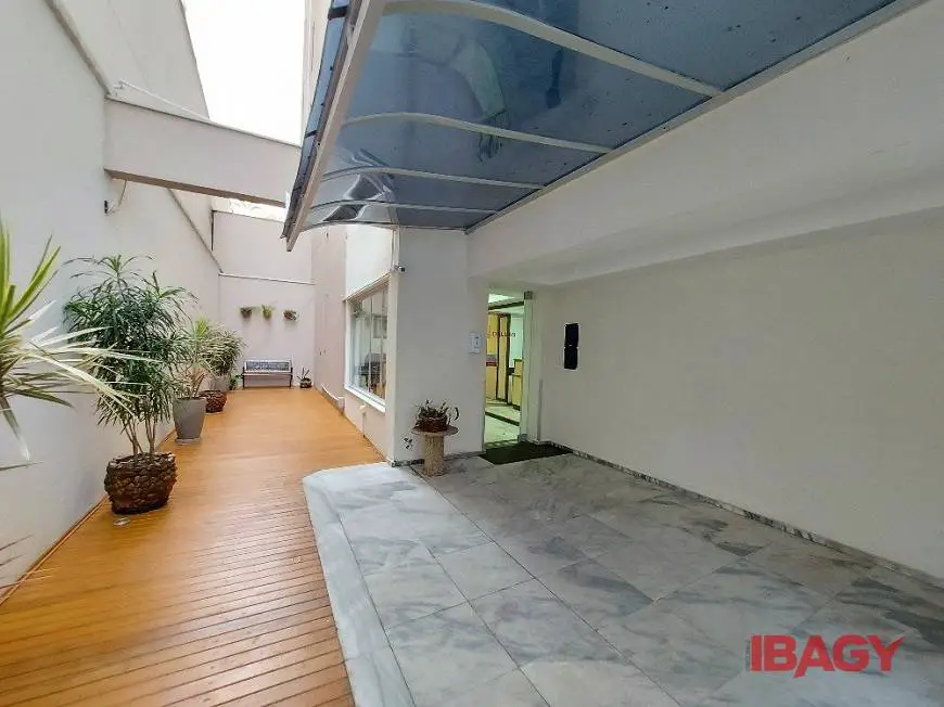 Foto 4 de Apartamento com 1 Quarto para alugar, 30m² em Centro, Florianópolis