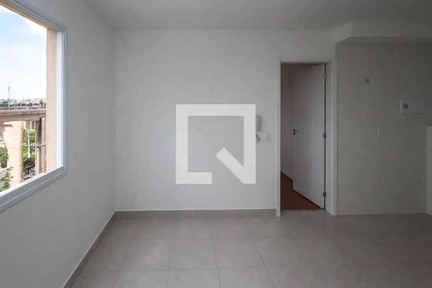 Foto 3 de Apartamento com 1 Quarto para alugar, 32m² em Sapopemba, São Paulo