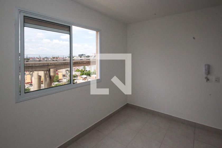 Foto 4 de Apartamento com 1 Quarto para alugar, 32m² em Sapopemba, São Paulo