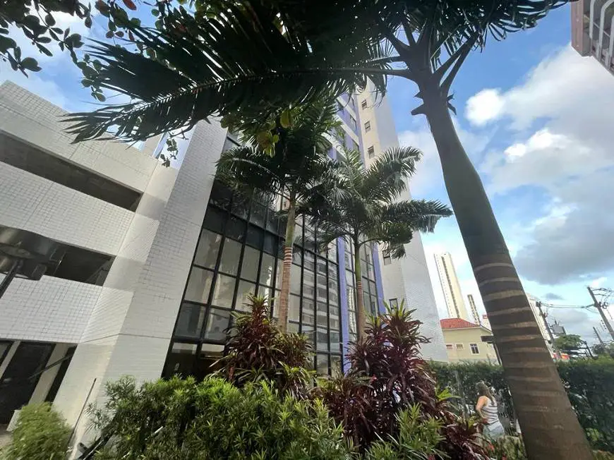 Foto 1 de Apartamento com 2 Quartos para alugar, 68m² em Encruzilhada, Recife