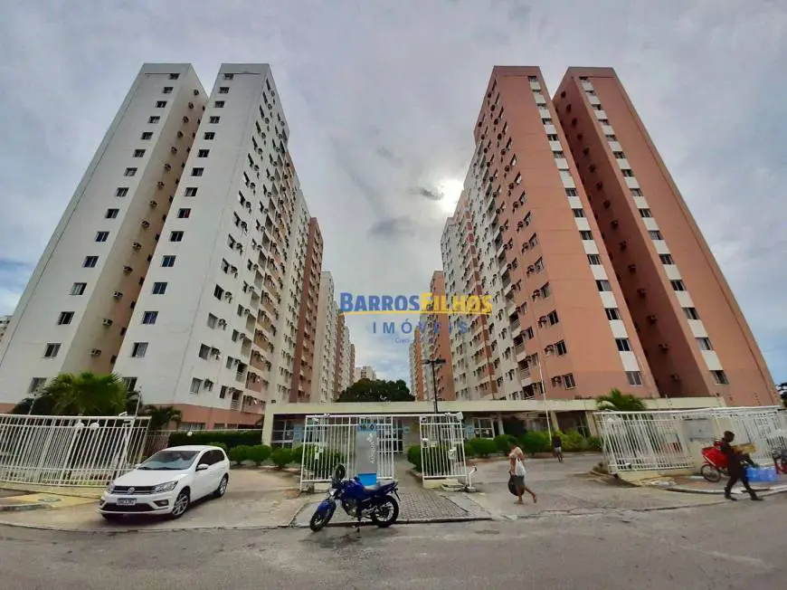 Foto 1 de Apartamento com 2 Quartos para alugar, 55m² em Luzia, Aracaju