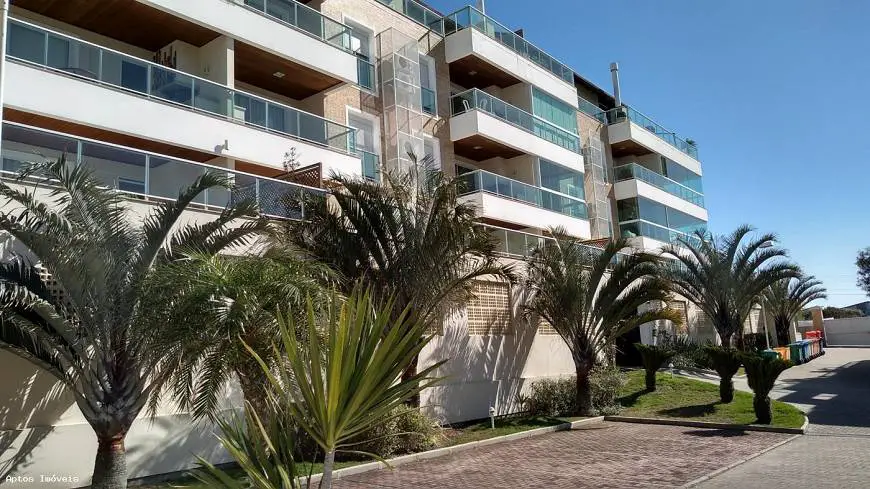 Foto 2 de Apartamento com 2 Quartos à venda, 81m² em Santinho, Florianópolis