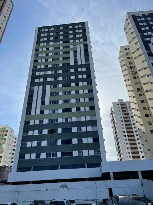 Foto 1 de Apartamento com 3 Quartos para alugar, 75m² em Armação, Salvador