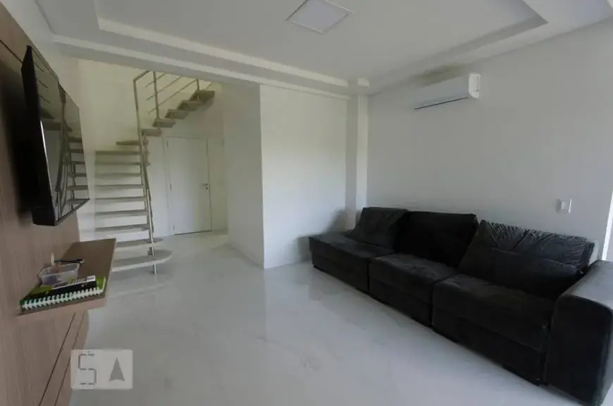 Foto 2 de Apartamento com 3 Quartos para alugar, 242m² em Canasvieiras, Florianópolis