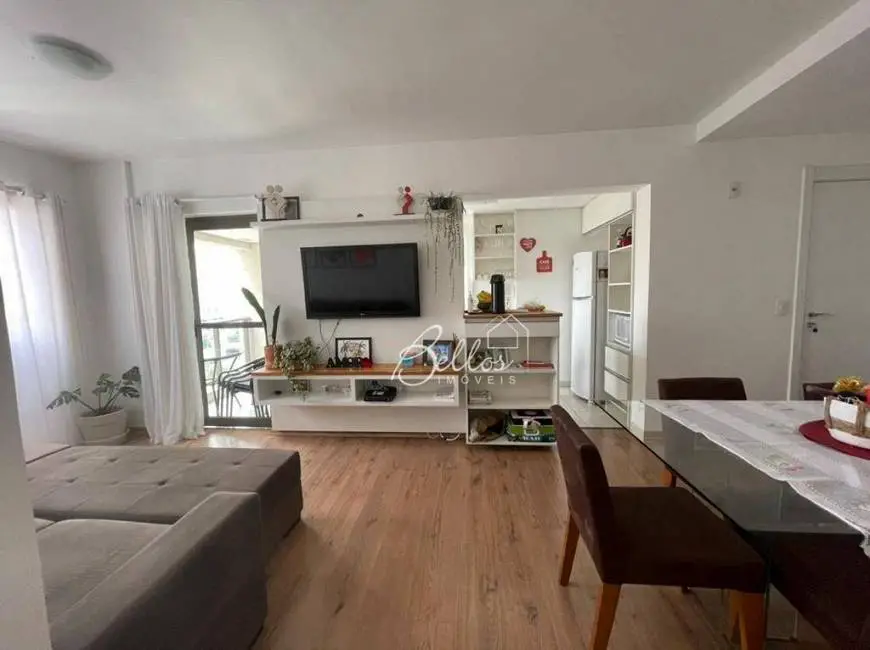 Foto 2 de Apartamento com 3 Quartos à venda, 102m² em Capão Raso, Curitiba
