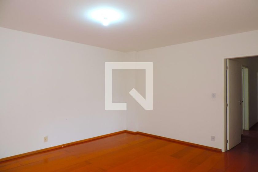 Foto 3 de Apartamento com 3 Quartos para alugar, 101m² em Centro, Florianópolis