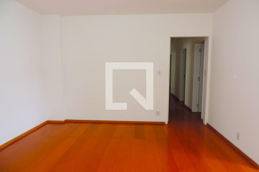Foto 4 de Apartamento com 3 Quartos para alugar, 101m² em Centro, Florianópolis