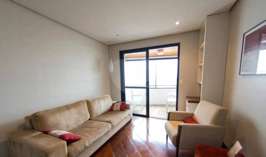Foto 1 de Apartamento com 3 Quartos para alugar, 90m² em Vila Madalena, São Paulo