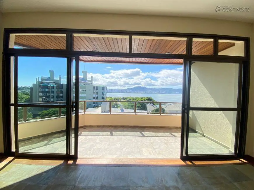 Foto 3 de Apartamento com 4 Quartos à venda, 176m² em Coqueiros, Florianópolis
