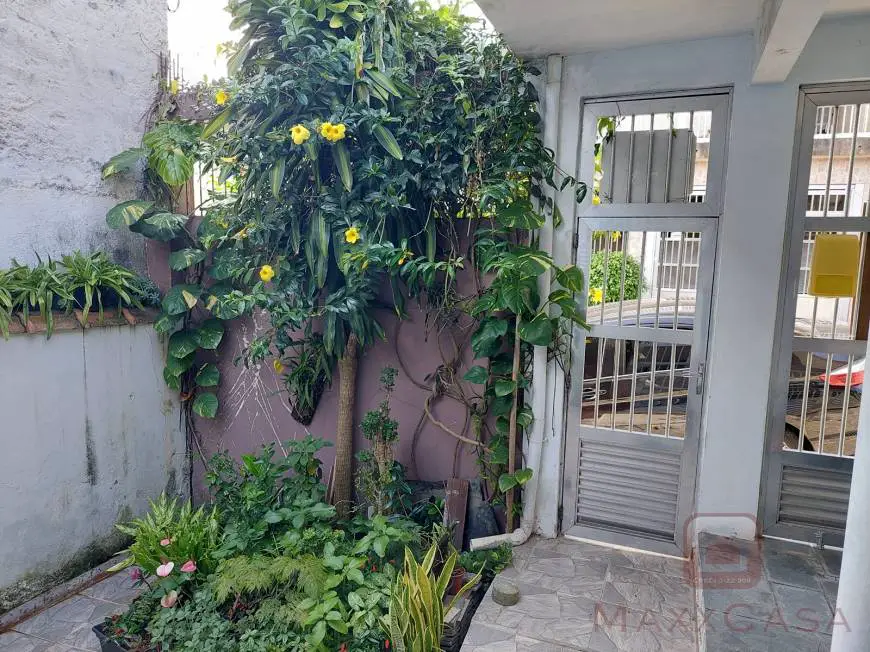 Foto 3 de Casa com 2 Quartos à venda, 175m² em Parque América, São Paulo