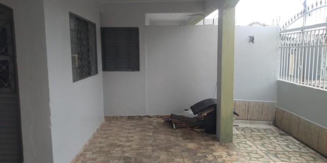 Foto 2 de Casa com 2 Quartos para alugar, 100m² em Santa Maria, Brasília