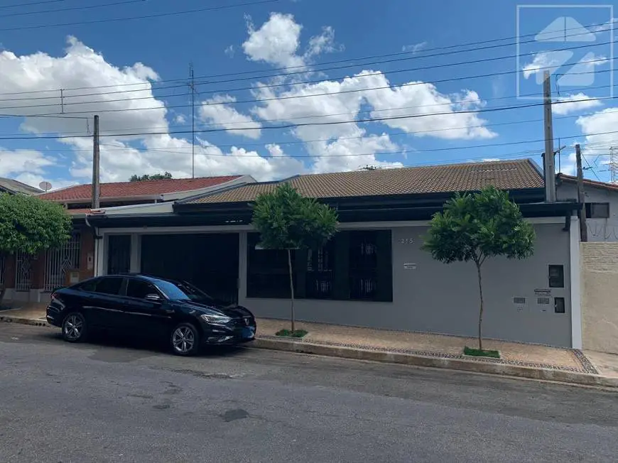 Foto 1 de Casa com 2 Quartos à venda, 122m² em Vila Anhangüera, Campinas