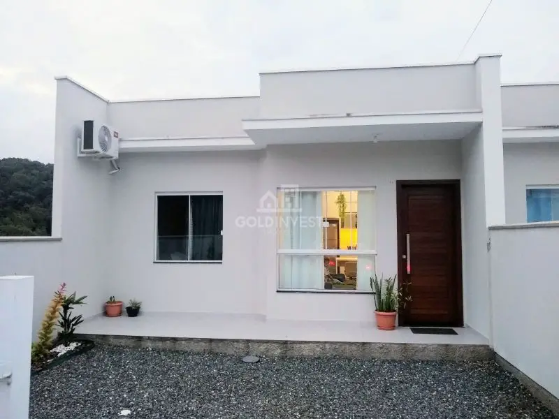 Foto 1 de Casa com 3 Quartos à venda, 128m² em Águas Claras, Brusque