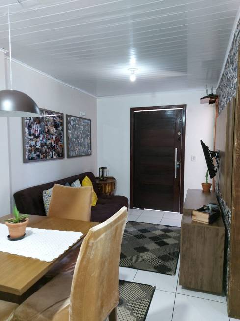 Foto 4 de Casa com 5 Quartos à venda, 210m² em Rio Branco, Caxias do Sul