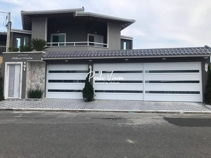 Foto 1 de Casa de Condomínio com 2 Quartos à venda, 59m² em Vila Tupi, Praia Grande