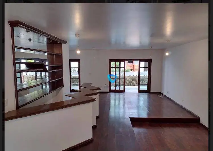 Foto 1 de Casa de Condomínio com 3 Quartos para alugar, 328m² em Alphaville, Santana de Parnaíba