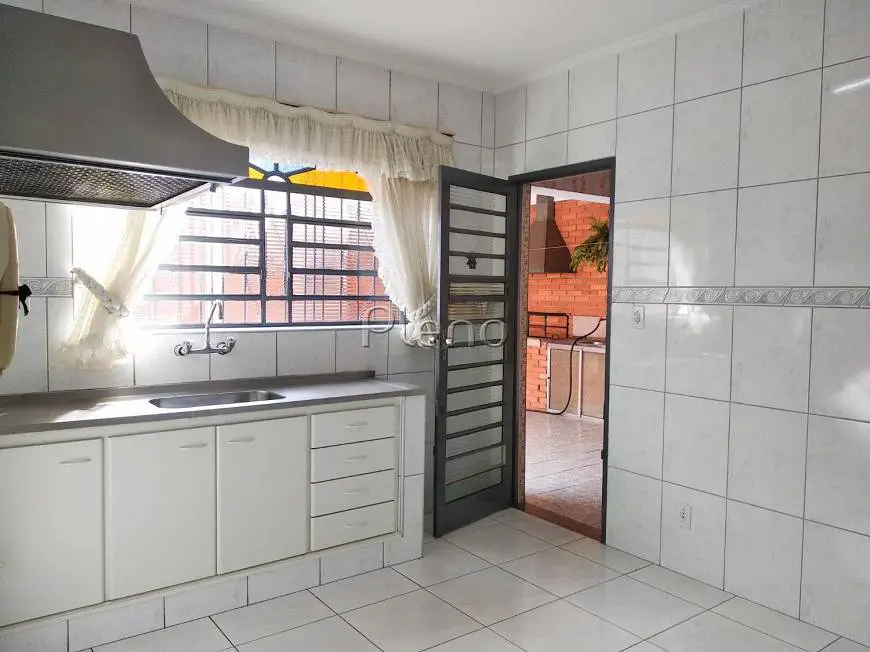 Foto 4 de Sobrado com 3 Quartos para venda ou aluguel, 235m² em Vila João Jorge, Campinas