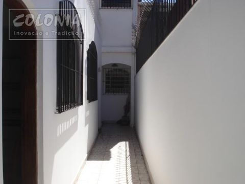 Foto 2 de Sobrado com 4 Quartos à venda, 224m² em Vila Gilda, Santo André