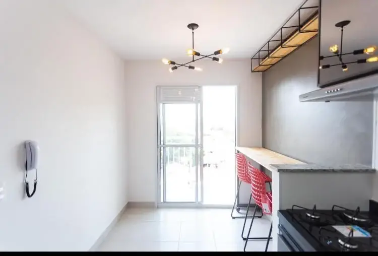 Foto 1 de Apartamento com 1 Quarto para alugar, 29m² em Ferreira, São Paulo