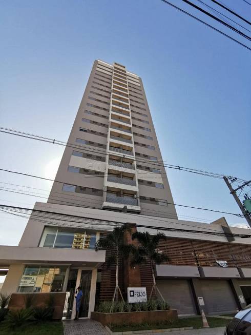 Foto 1 de Apartamento com 2 Quartos para alugar, 68m² em Centro, Araraquara