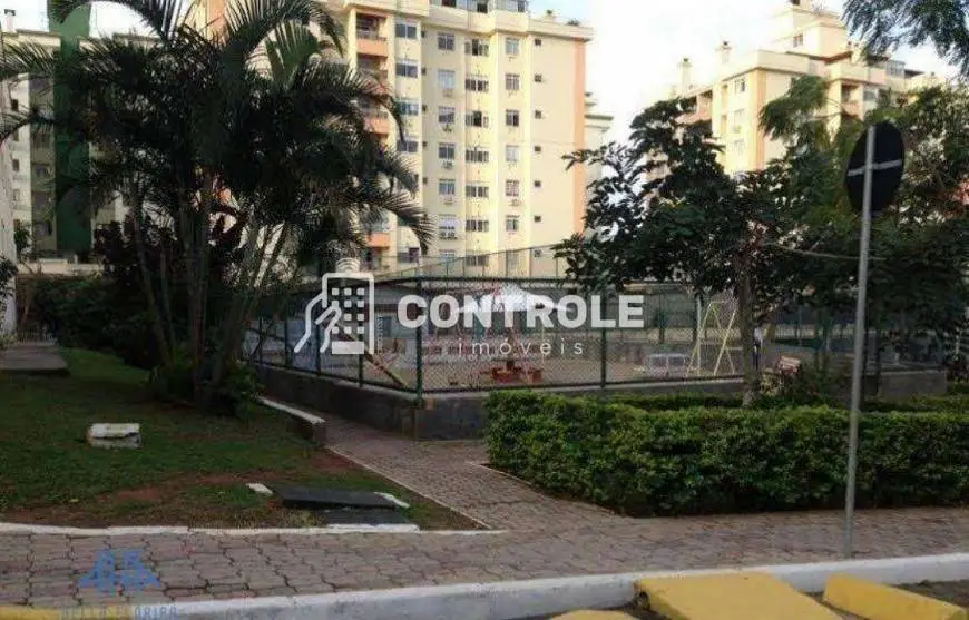 Foto 1 de Apartamento com 2 Quartos à venda, 52m² em Coqueiros, Florianópolis