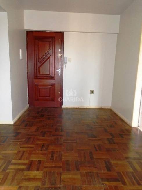 Foto 2 de Apartamento com 2 Quartos para alugar, 56m² em Jardim Botânico, Porto Alegre