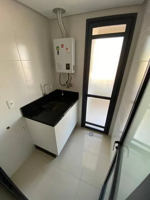 Foto 4 de Apartamento com 2 Quartos à venda, 72m² em Kobrasol, São José