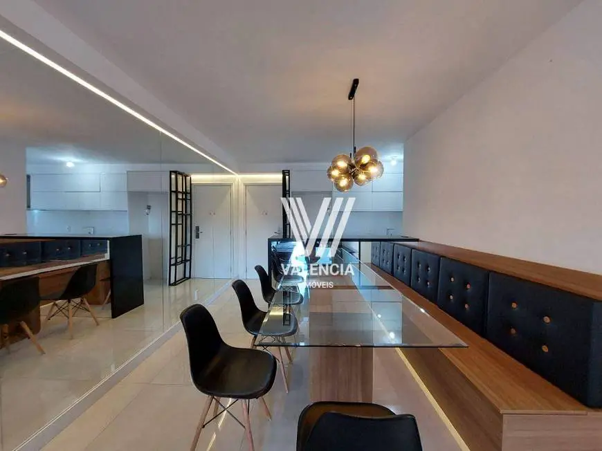 Foto 2 de Apartamento com 2 Quartos à venda, 105m² em Rebouças, Curitiba