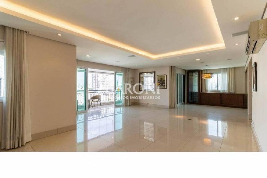 Foto 3 de Apartamento com 3 Quartos à venda, 210m² em Aclimação, São Paulo