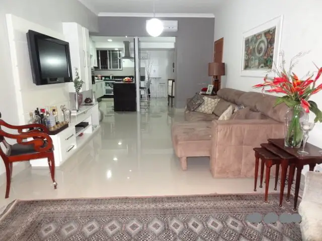 Foto 1 de Apartamento com 3 Quartos para alugar, 110m² em Botafogo, Rio de Janeiro