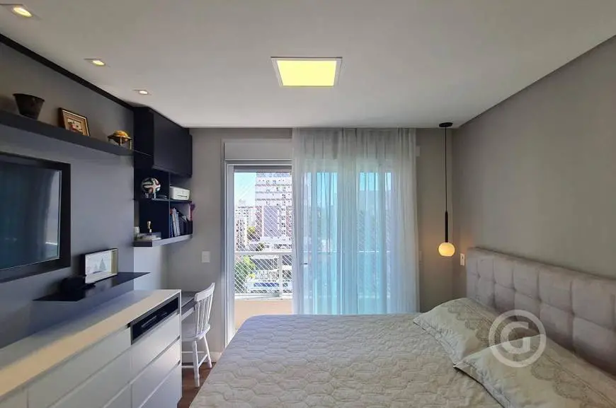 Foto 3 de Apartamento com 3 Quartos à venda, 132m² em Centro, Florianópolis