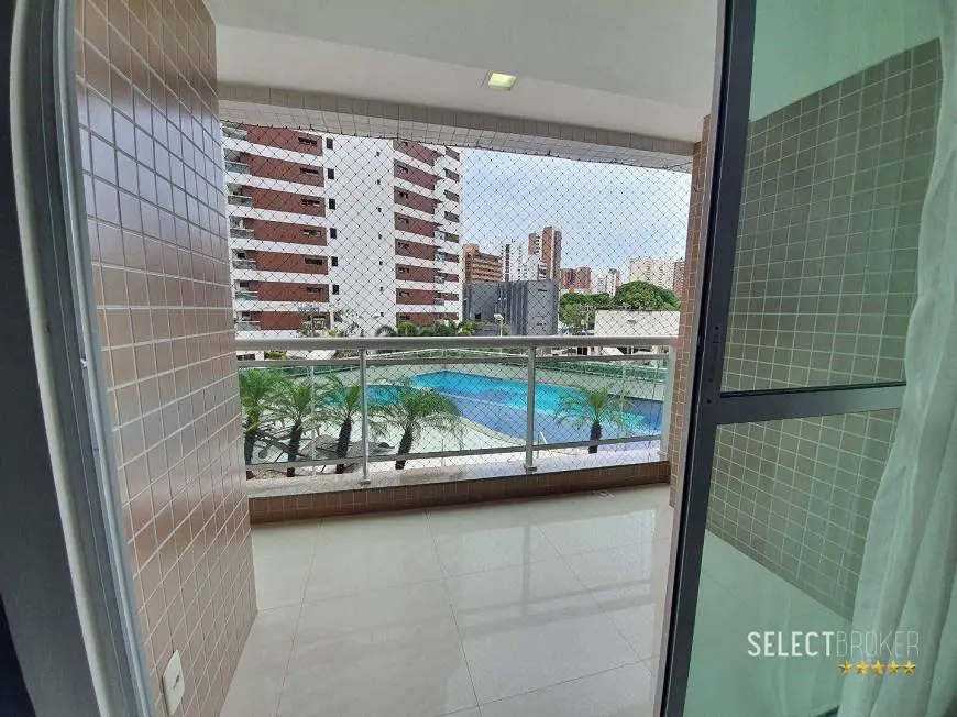 Foto 2 de Apartamento com 3 Quartos à venda, 74m² em Meireles, Fortaleza