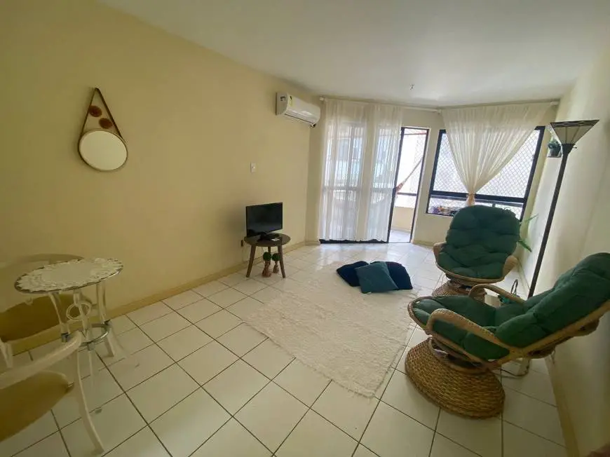 Foto 3 de Apartamento com 3 Quartos à venda, 70m² em Pituba, Salvador