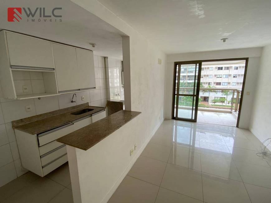 Foto 3 de Apartamento com 3 Quartos para alugar, 80m² em Recreio Dos Bandeirantes, Rio de Janeiro