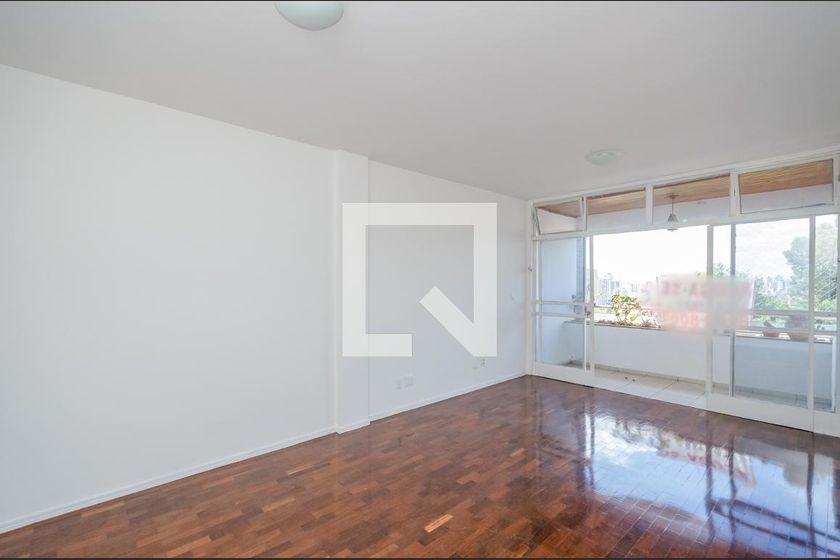 Foto 3 de Apartamento com 3 Quartos para alugar, 120m² em Santa Lúcia, Belo Horizonte