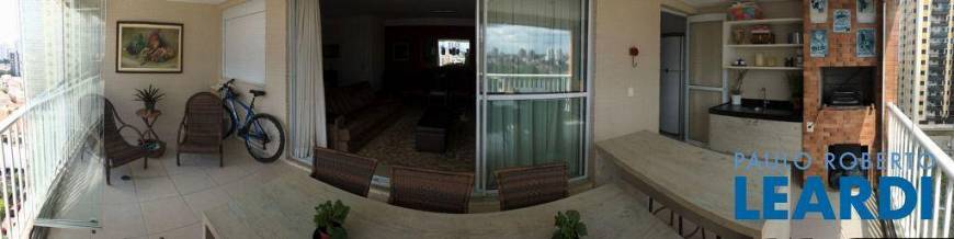 Foto 4 de Apartamento com 3 Quartos à venda, 140m² em Saúde, São Paulo