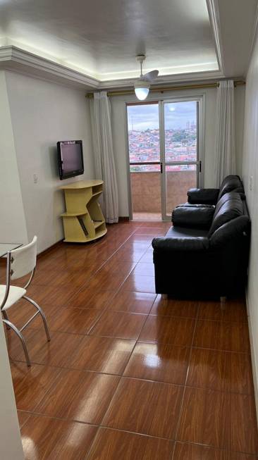 Foto 2 de Apartamento com 3 Quartos à venda, 66m² em Utinga, Santo André