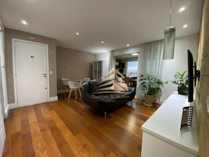 Foto 3 de Apartamento com 3 Quartos à venda, 110m² em Vila Augusta, Guarulhos