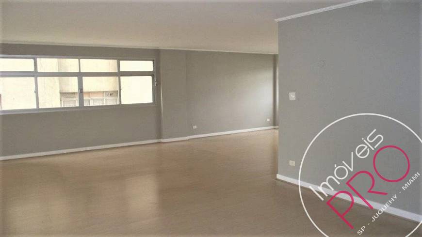 Foto 2 de Apartamento com 4 Quartos à venda, 253m² em Bela Vista, São Paulo