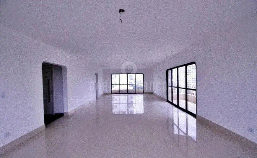 Foto 1 de Apartamento com 4 Quartos à venda, 329m² em Chácara Santo Antônio, São Paulo