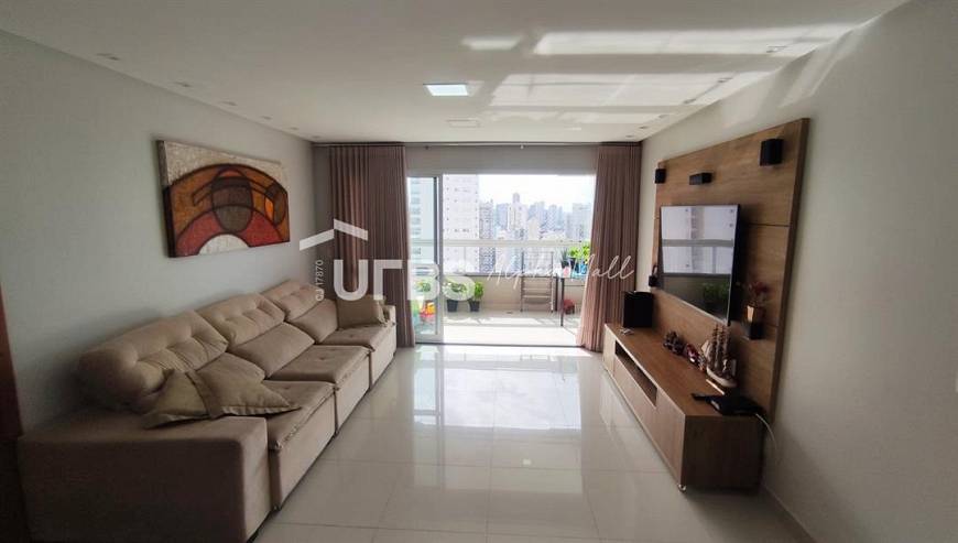 Foto 2 de Apartamento com 4 Quartos à venda, 148m² em Jardim Goiás, Goiânia