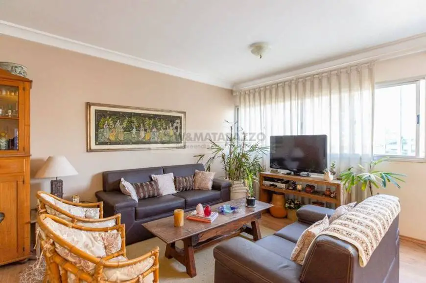 Foto 3 de Apartamento com 4 Quartos à venda, 160m² em Vila Cordeiro, São Paulo