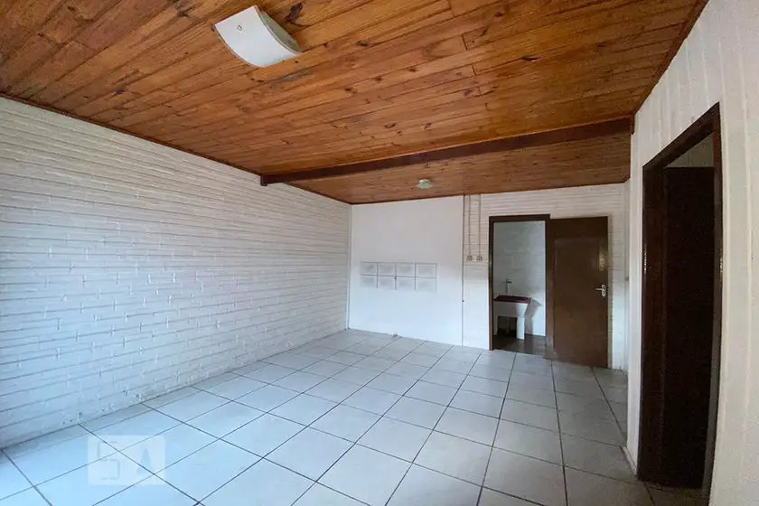 Foto 2 de Casa com 2 Quartos para alugar, 40m² em Scharlau, São Leopoldo
