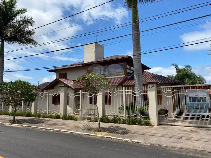 Foto 1 de Casa com 3 Quartos à venda, 300m² em Centro, Gravataí
