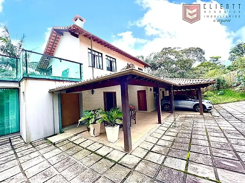 Foto 1 de Casa com 3 Quartos à venda, 334m² em Novo Horizonte, Juiz de Fora