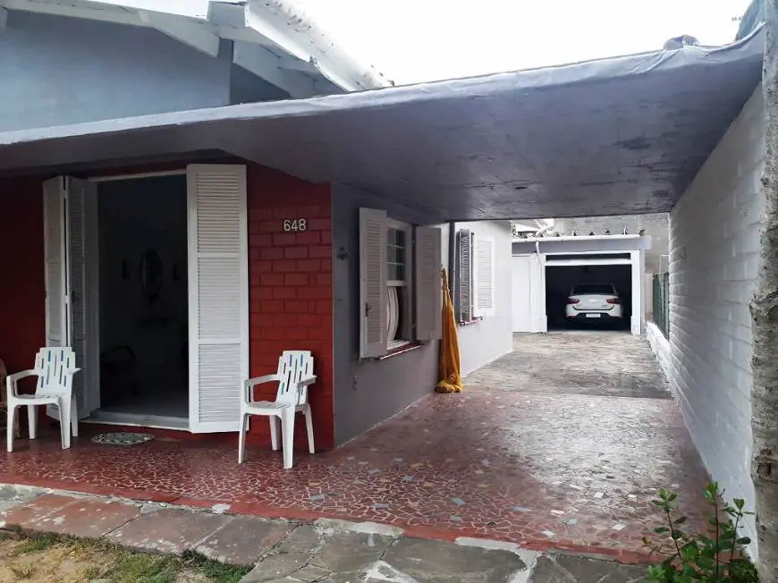 Foto 4 de Casa com 4 Quartos à venda, 200m² em Centro, Cidreira