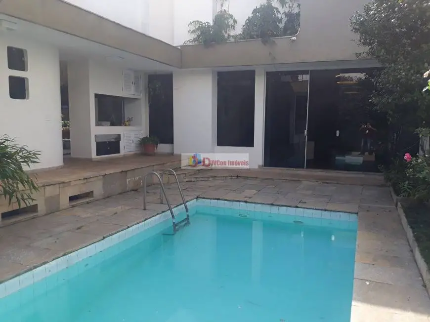 Foto 1 de Casa com 4 Quartos para alugar, 1000m² em Planalto Paulista, São Paulo